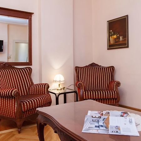 Central Belgrade Apartments 1 部屋 写真